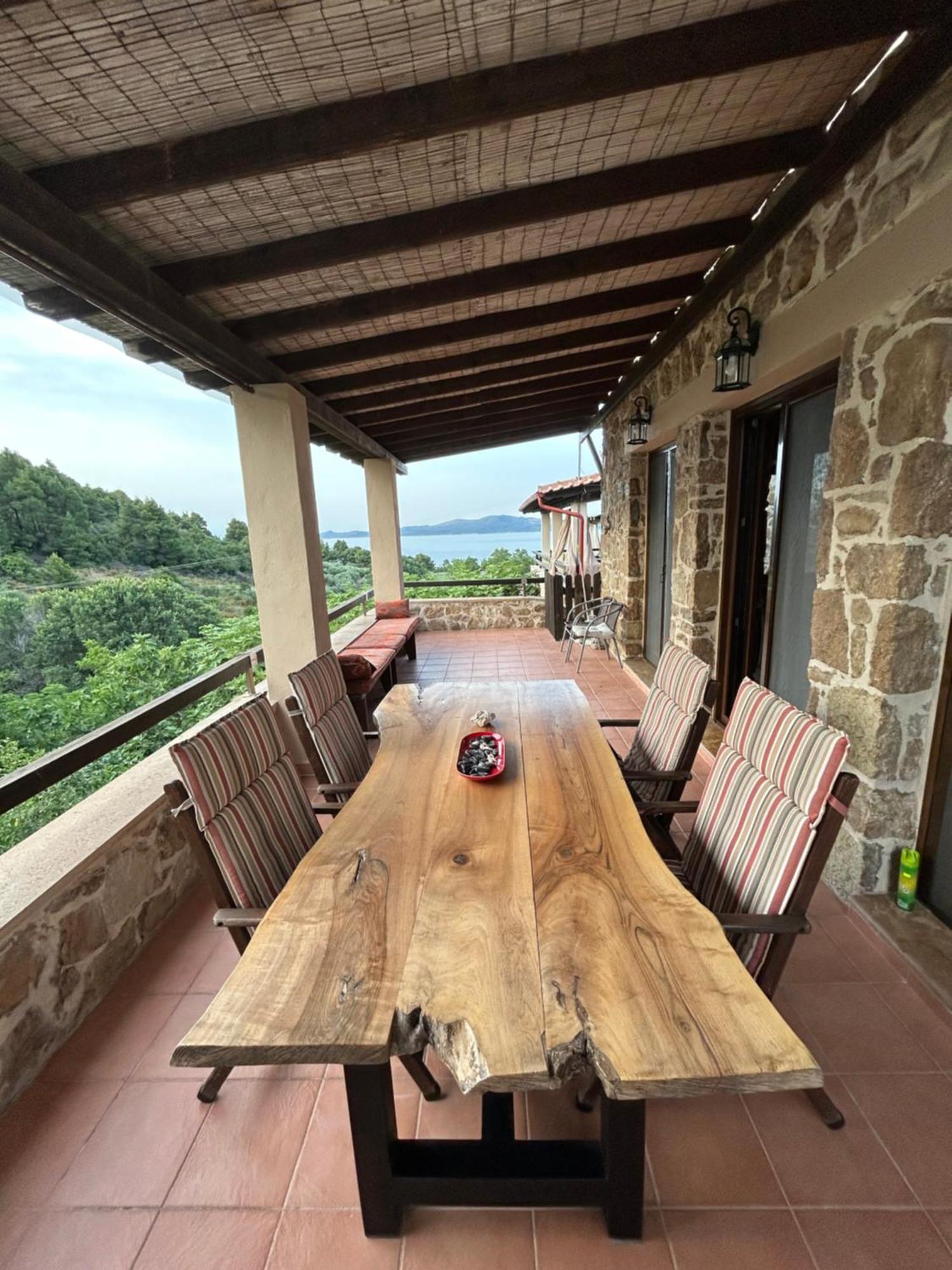 Stone Villas Nea Roda Bagian luar foto
